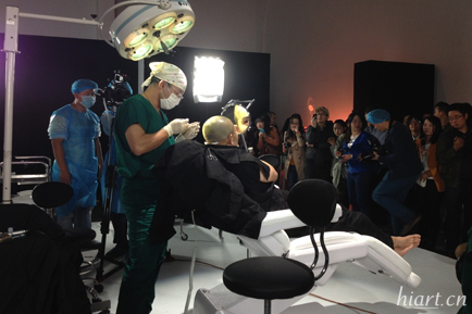   韩啸自植发作品 手术刀的力量(图2)